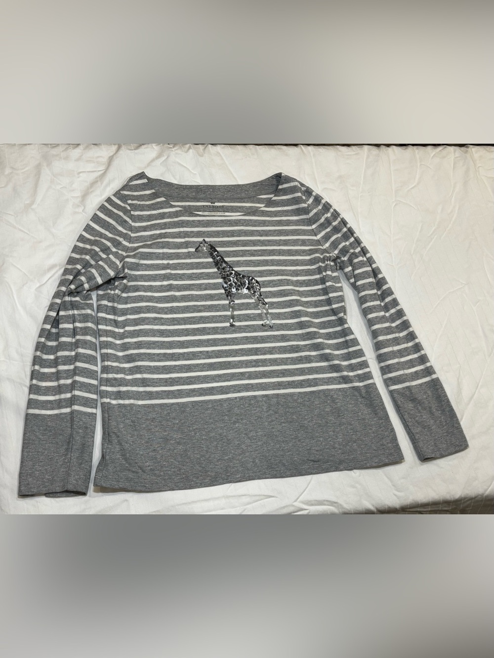 Talbots women’s Large Gray Striped Sequin Giraffe Top